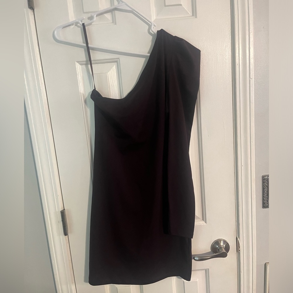 NWT Susana Monaco Pleated One-Shoulder Mini Dress Cabernet size medium - Picture 8 of 9